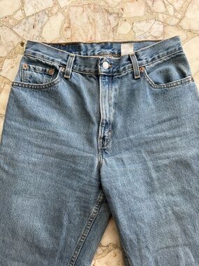 Levi's 550 Women's Straight Light Blue Denim Jeans